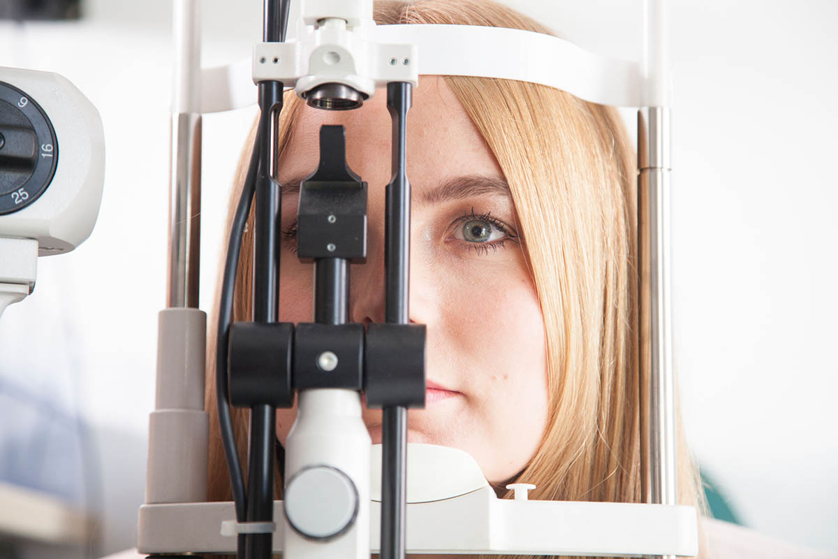 icl vs lasik which is safer